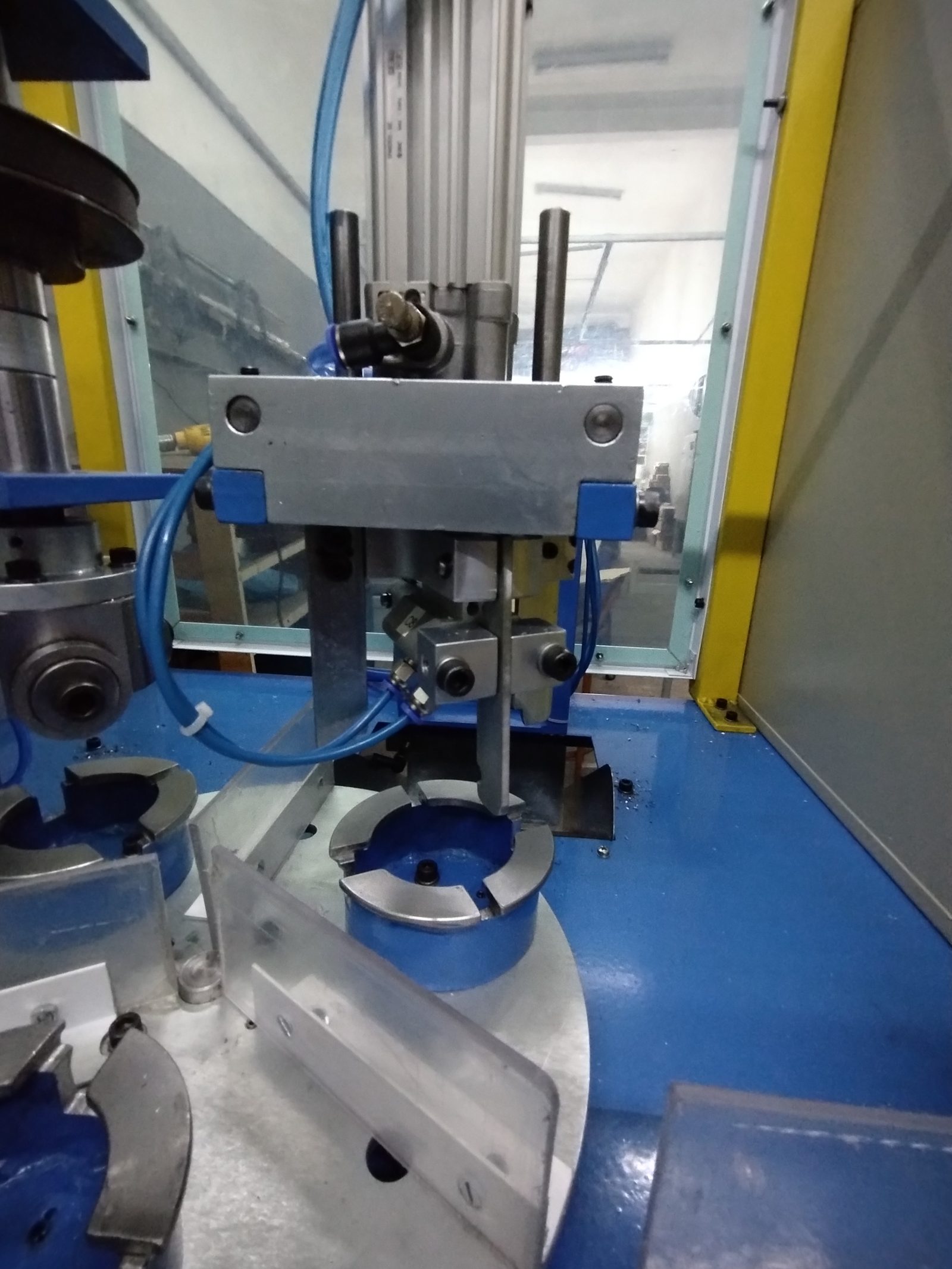 Equipamento para Estamparia — Mandril rotativo com proteção